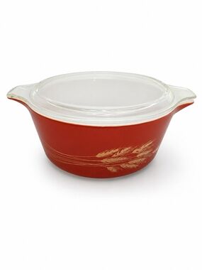 Vintage Pyrex Autumn Harvest / Wheat 2.5L Cinderella Casserole Dish 475-B Orange